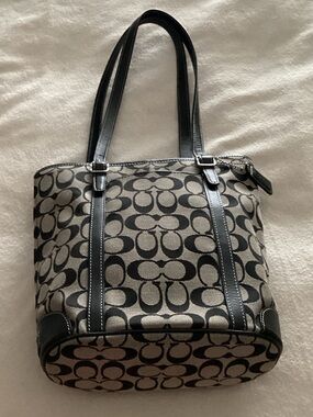 Coach Black and Beige Signature Canvas Tote